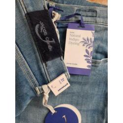 Jacob cohen kimberly jeans mt 31 broekmaat 44 strech