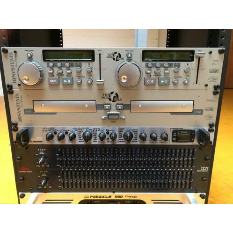 Samson 19" Rack Met DBX, TC Electronics, DAP Audio, JBSystem
