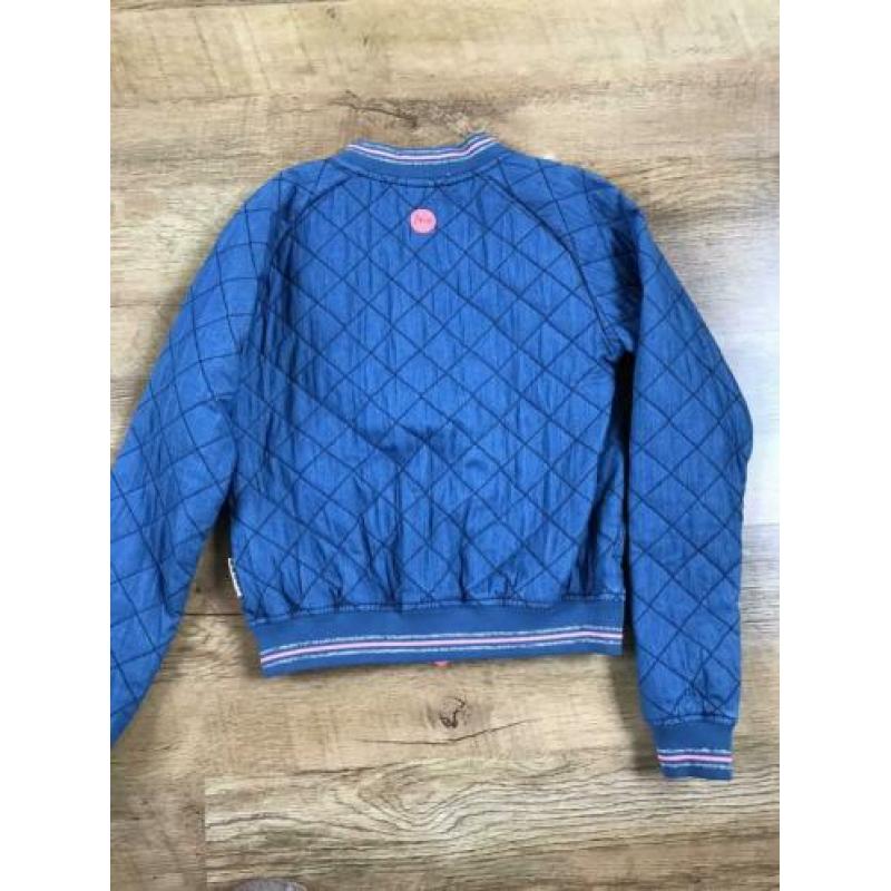 Mooi gewatteerd vest van B-Nosy maat 146/152
