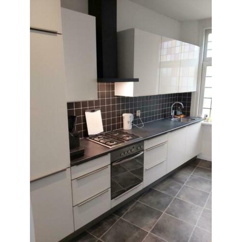 Complete keuken wit hoogglans 350cm breed