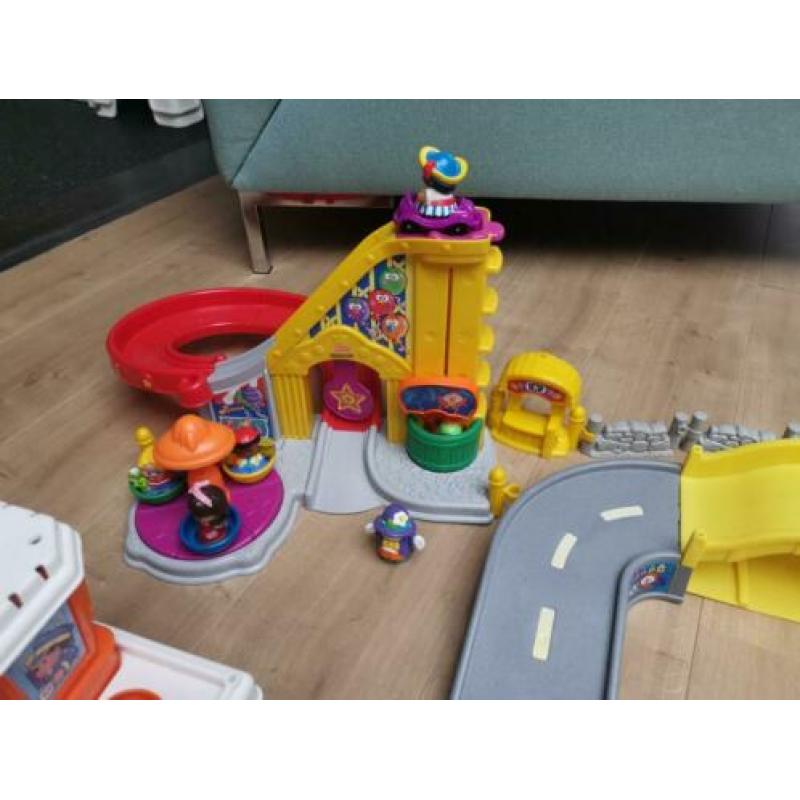 Grote partij Fischer price little people
