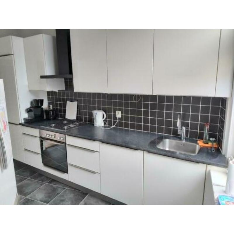 Complete keuken wit hoogglans 350cm breed