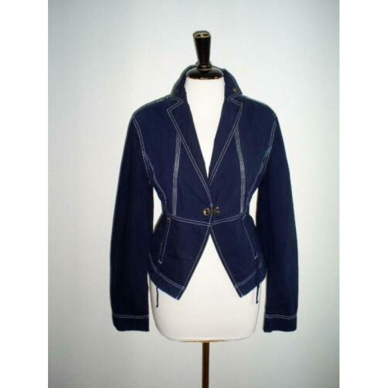 prachtig blauw getailleerd MEXX jasje mt. 38