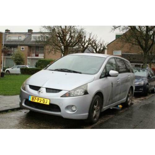 Mitsubishi Grandis 2.4 Mivec 7 2004 Grijs
