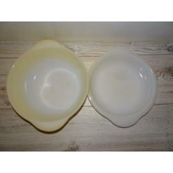 Arcopal schaal met deksel Opale geel retro vintage
