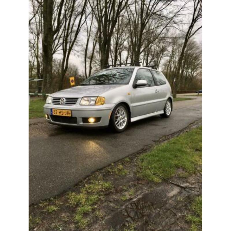 Volkswagen Polo 1.4 55KW 2001 Grijs