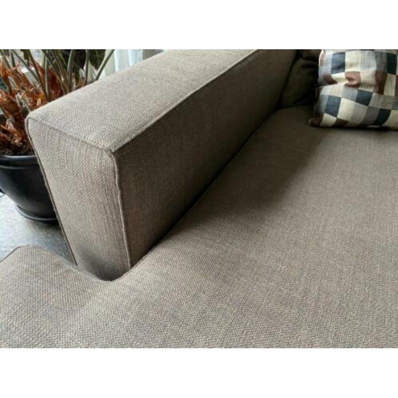 Kwaliteit Loungebank met Hocker (nieuwprijs 6.000 euro)