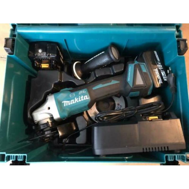 Makita DGA506 haakse slijper