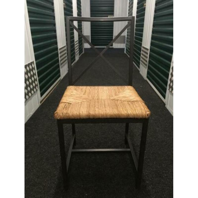 glazen eettafel met gratis stoelen