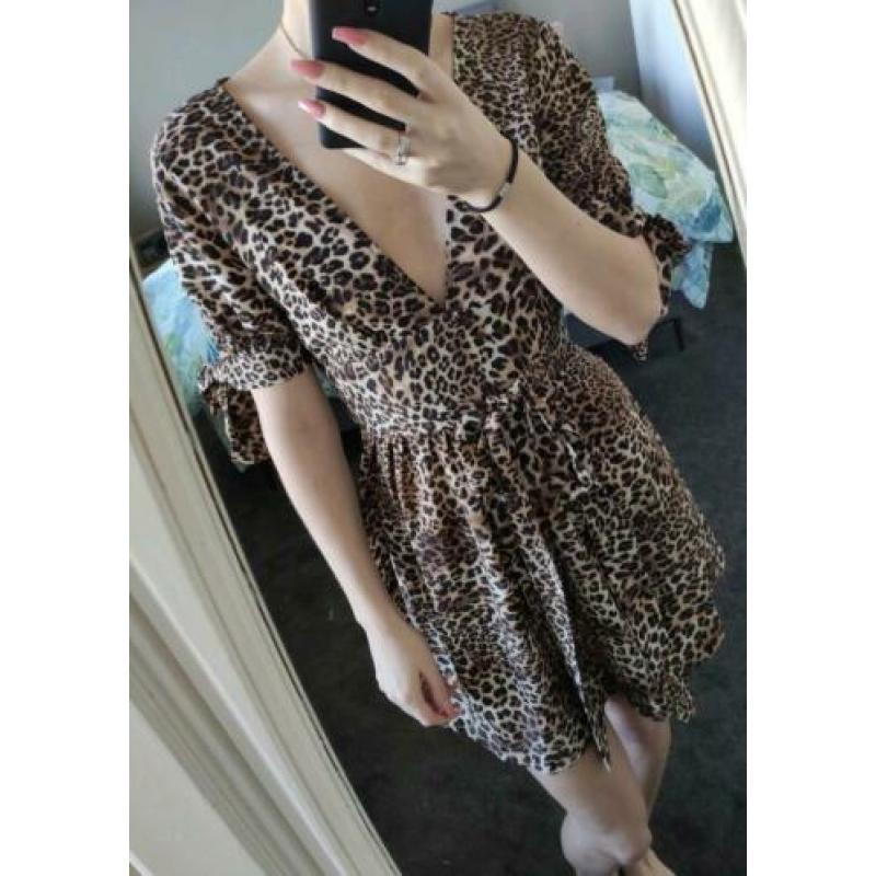 Nieuwe loavies jurk in maat XS.