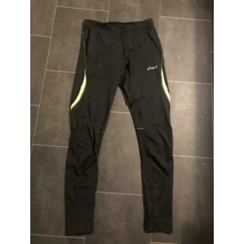 Asics sport broek. Maat L. Opruiming
