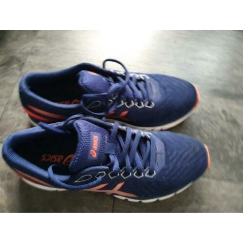 Asics maat 40
