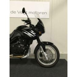 Triumph Tiger 885 NL motor, lage km, UNIEK!
