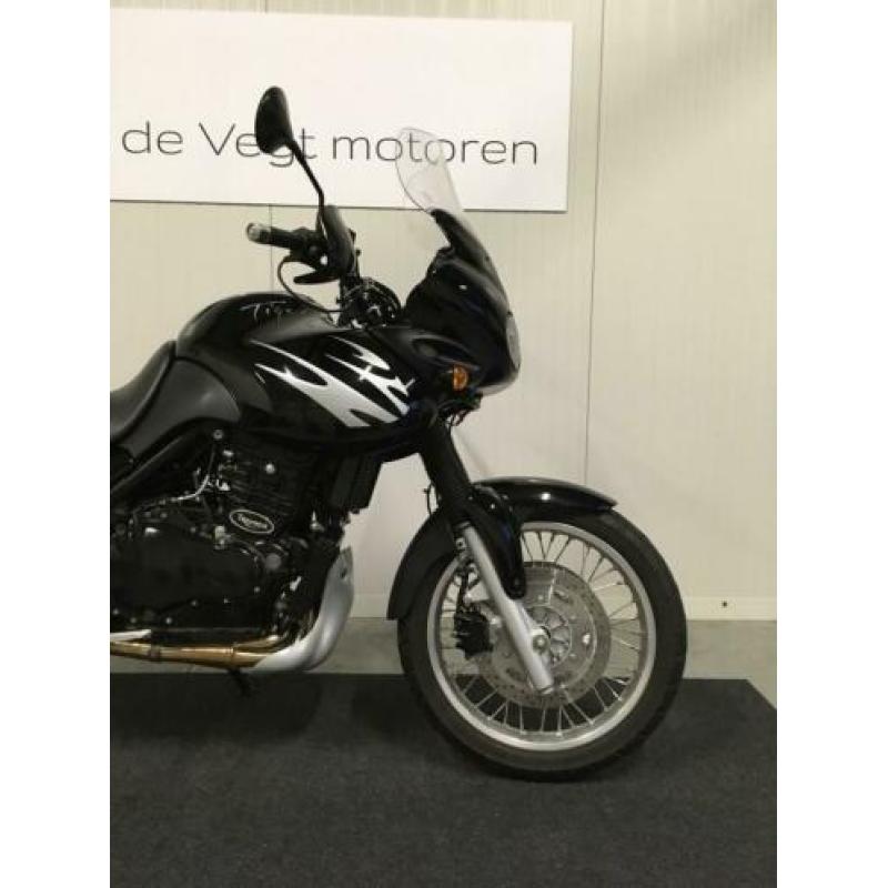 Triumph Tiger 885 NL motor, lage km, UNIEK!