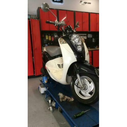 Sym mio brom 300
