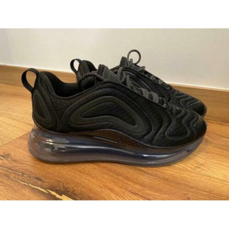 Nieuw Nike air max 720 maat 38