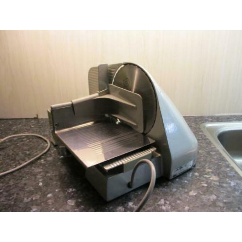Graef Snijmachine,v,a 40,00e