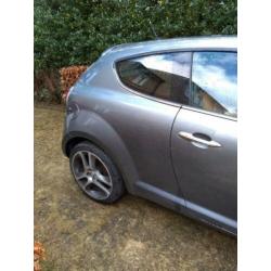 Alfa Romeo Mito 1.3 D 62KW 2011 Grijs