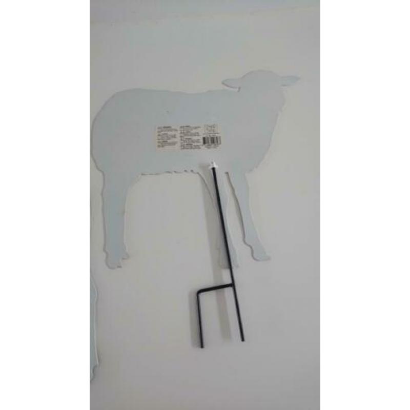 decoratie schaap 30x29 en koe 35x22 van metaal