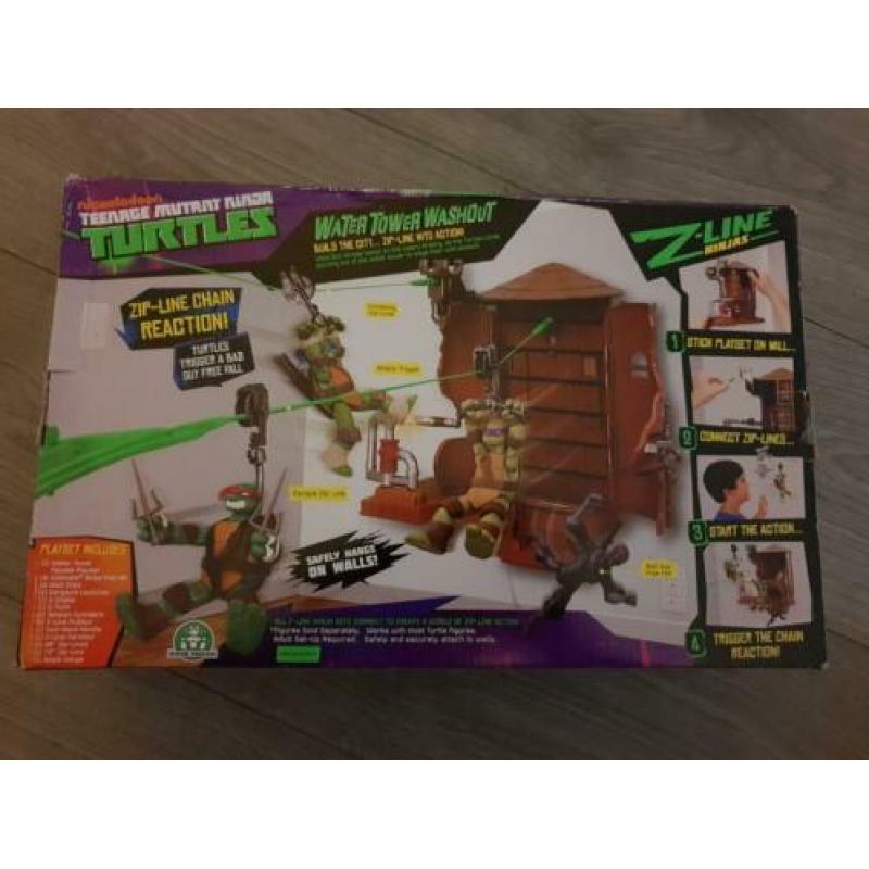 2 x Ninja Turtles ("Water tower" en "Window Wipeout")..
