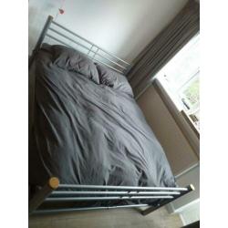 tweepersoonsbed 140x200