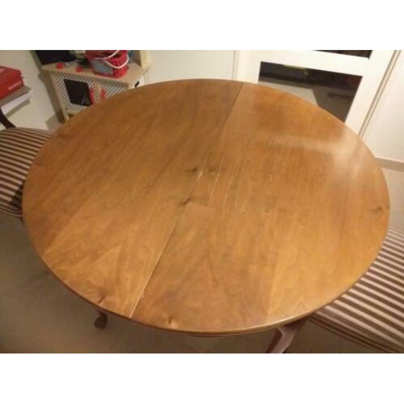 Eettafel rond uitschuifbaar GRATIS