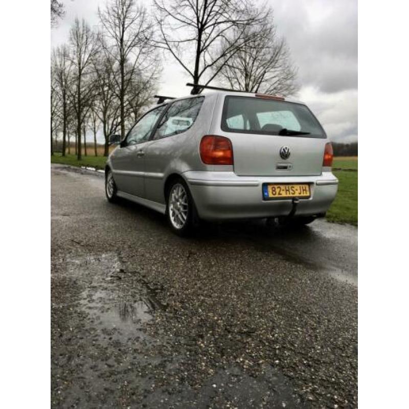 Volkswagen Polo 1.4 55KW 2001 Grijs