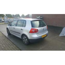 Volkswagen Golf 1.6 FSI Turijn Airco
