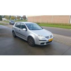 Volkswagen Golf 1.6 FSI Turijn Airco