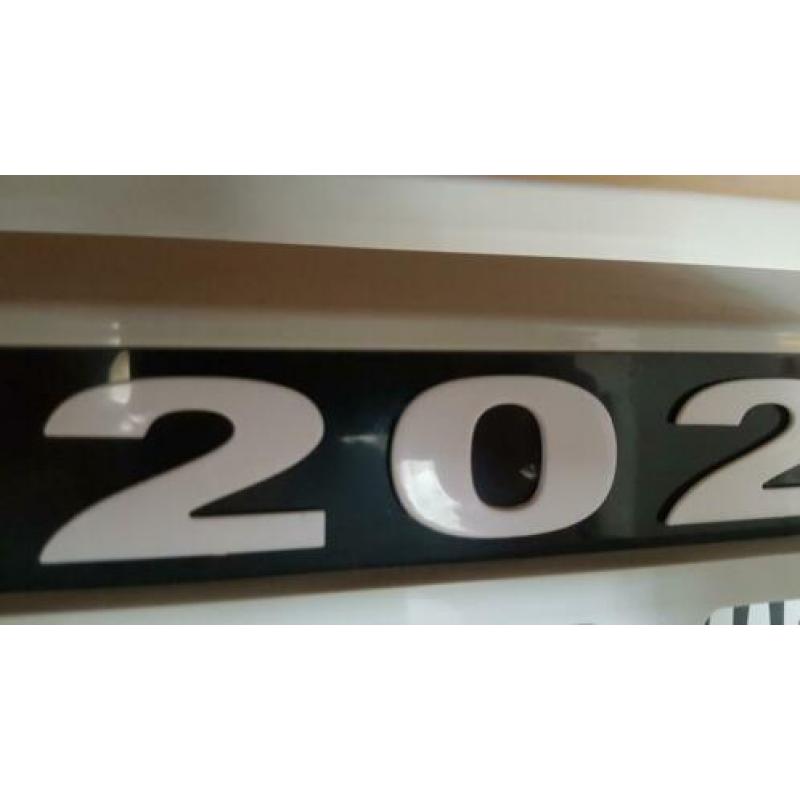 Klok Zuiver Flip met datum