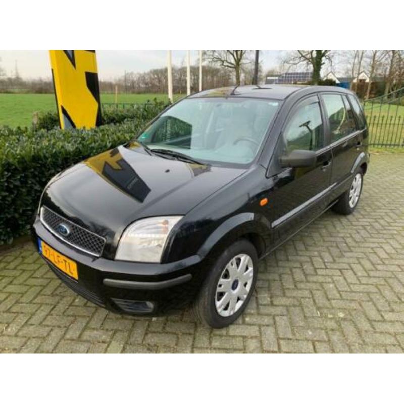 Ford FUSION 1.4 16V Luxury