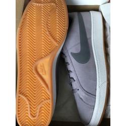 NIEUW: Sneakers Nike Court Royal, maat 44