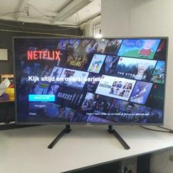 LG 42inch SMART TV WiFi Netflix YouTube Videoland 3 jaar oud