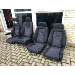 Een Recaro seat auto stoel in uw Defender zit 30 x beter....