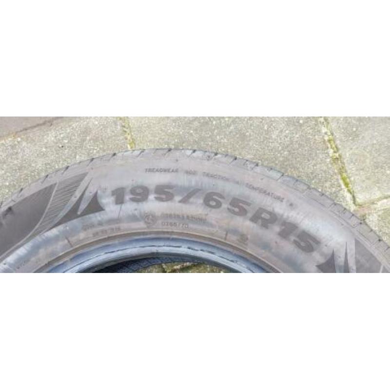 zomerbanden 195/65 R15