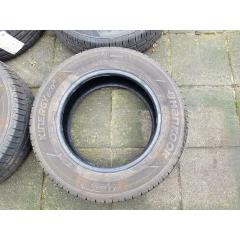 zomerbanden 195/65 R15