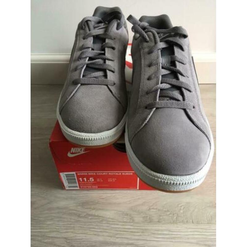 NIEUW: Sneakers Nike Court Royal, maat 44