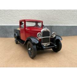 1:18 - Citroën Pick Up houten balken