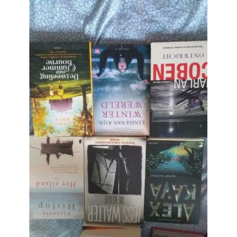 Thrillers 20 stuks diverse auteurs
