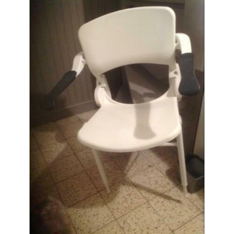 Douce wandstoel opklapbaar