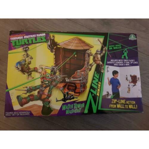 2 x Ninja Turtles ("Water tower" en "Window Wipeout")..
