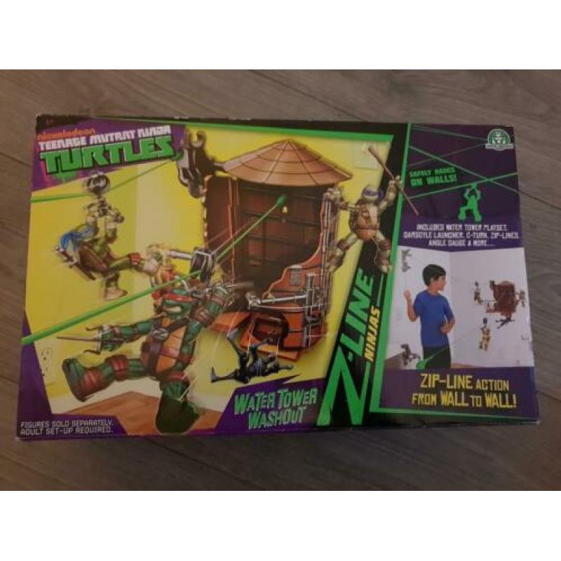 2 x Ninja Turtles ("Water tower" en "Window Wipeout")..