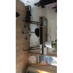 Bureau met bureaukruk