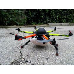 Voerboot - Voerdrone - Vliegende Voedseldroppende Drone RTF
