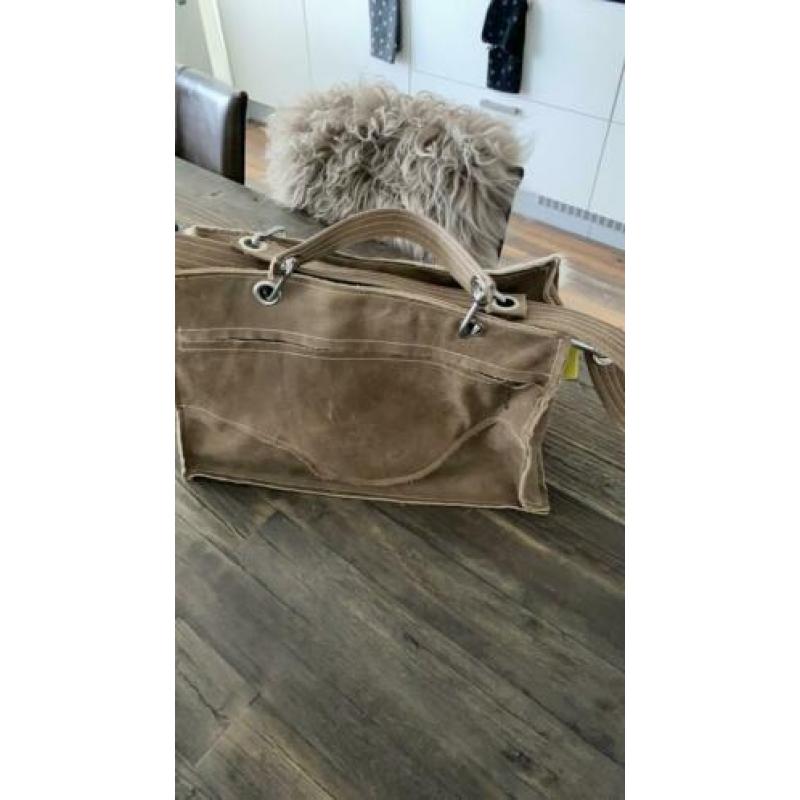 Te koop nieuwe tas van het merk alittlecowdream