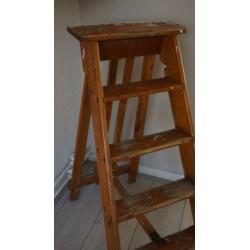 Prachtige Houten Trap, Decoratie, Schilderstrap, Ladder