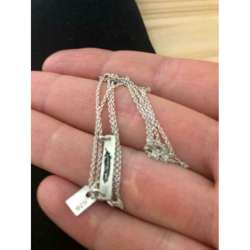 Minimalistische zilveren ketting met hanger
