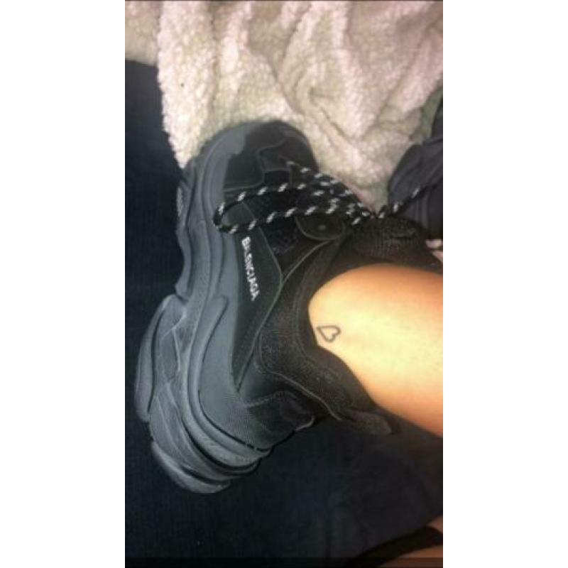 Balenciaga Triple S zwart maat 42
