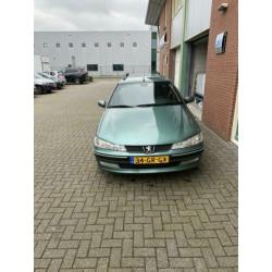 Peugeot 406 2.0 16V SV Break 2001 Groen