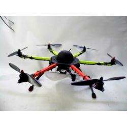 Voerboot - Voerdrone - Vliegende Voedseldroppende Drone RTF
